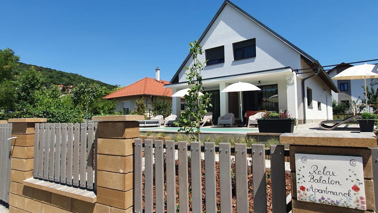 Relax Balaton Apartmanok Balatonfüred Екстериор снимка