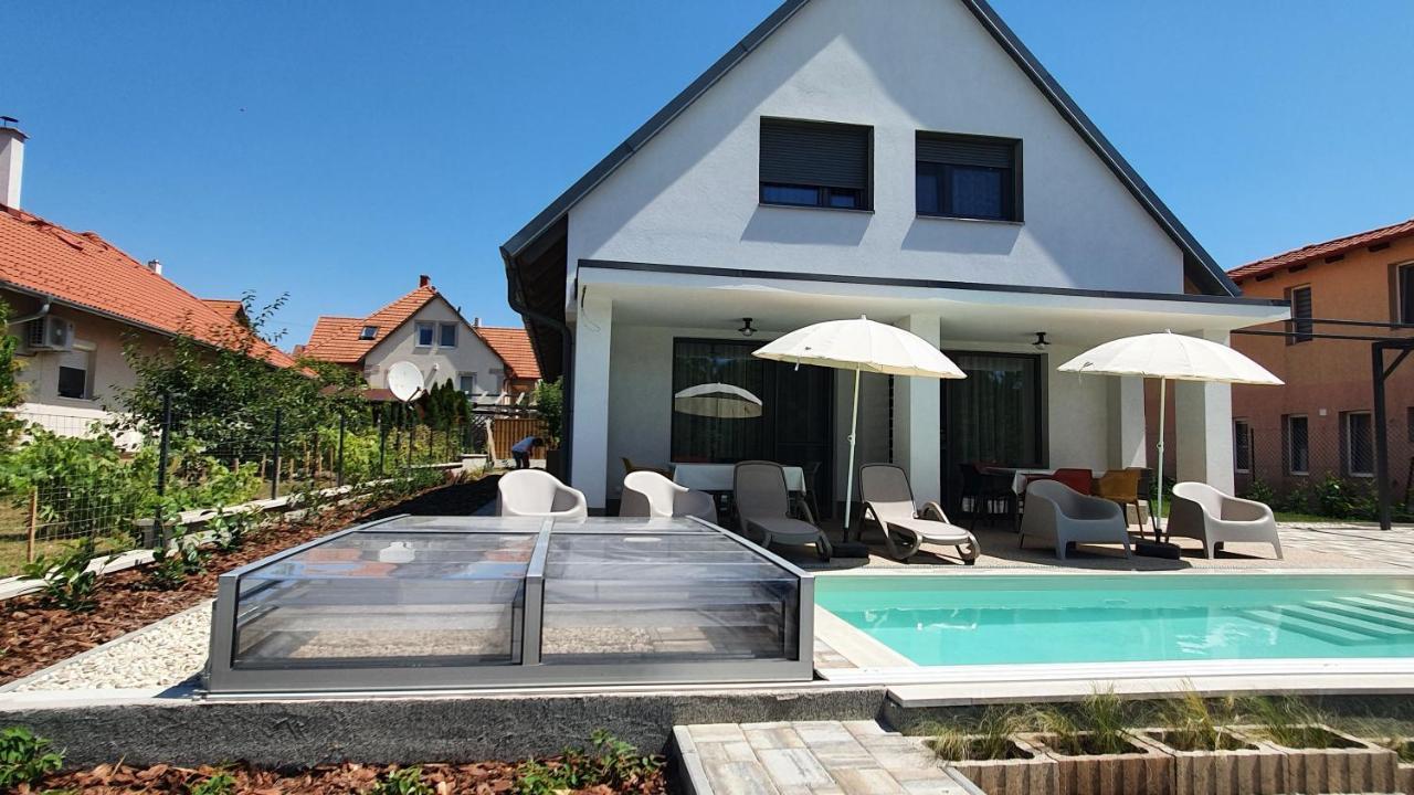 Relax Balaton Apartmanok Balatonfüred Екстериор снимка