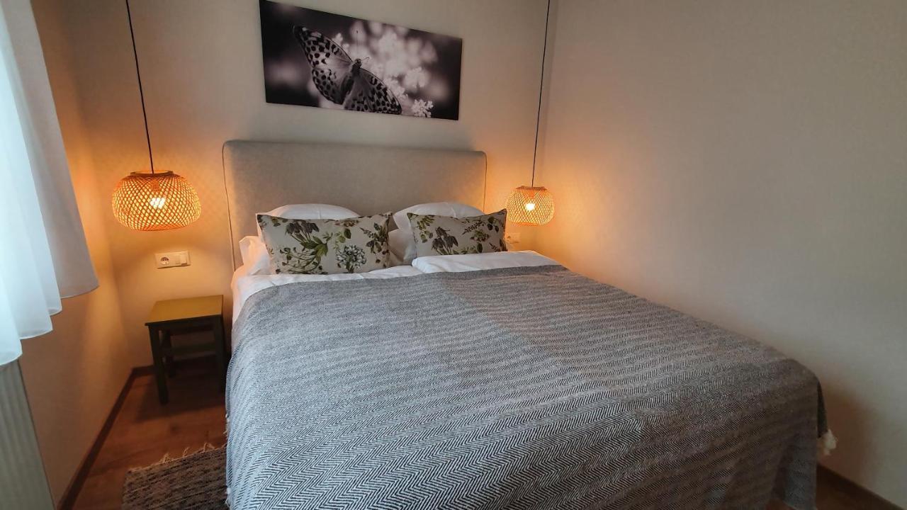 Relax Balaton Apartmanok Balatonfüred Екстериор снимка